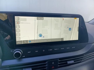 Hyundai Bayon 1.0 T-GDI 48V Mild Hybrid Comfort I Navi + camera / 20