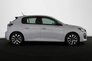 Peugeot 208 1.2 PureTech 100 Style / 28