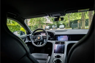 Porsche Taycan 4S Performance 93 kWh Vierwielbesturing Innodrive Matrix Bose / 28