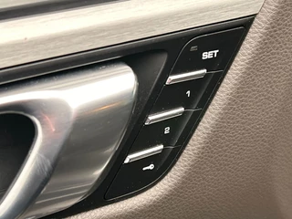 Porsche Macan 3.6 Turbo 400 pk | Bose | Glascoating | Memorie | Camera |Trekhaak | Stoelverwarming | 21 " | / 13