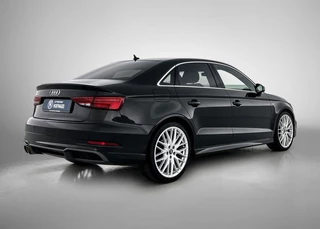 Audi A3 Limousine 40 TFSI Sport S Line Edition Automaat | Navigatie | Parkeersensoren / 2