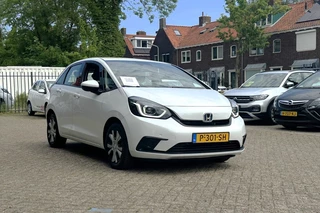 Honda Jazz 1.5 e:HEV Elegance / 8