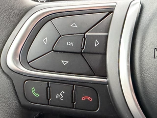 Fiat 500X 130pk Hybrid (Camera - LED - Navigatie via APP - Parkeersensoren V+A - Automatische Airco - 17") / 21