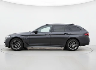 BMW 5-serie Touring 530e Executive M-SPORT - LEER - ACC - STOELVERWARMING / 5