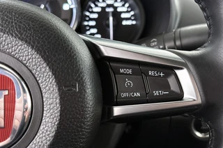 Fiat 124 Spider 1.4 MultiAir Turbo Lusso BOSE Keyless Stoelverwarming Achteruitrijcamera / 28