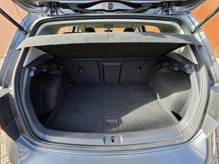 Volkswagen Golf 1.5 TSI Comfort Line Business | Automaat | Massagestoel | Adaptieve Cruise | Navigatie | Parkeersensoren | Bluetooth | Climate Control / 9