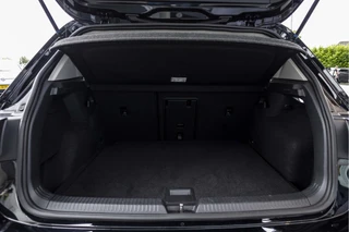 Volkswagen Golf 1.5 TSI Style  | Keyless | Trekhaak | Carplay / 39