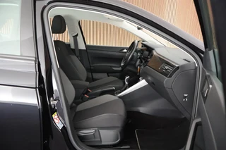 Volkswagen Polo 1.0 TSI 95pk Go Parkeersensoren Carplay / 11