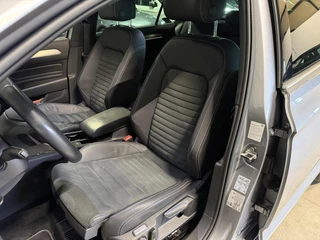 Volkswagen Passat 1.5 TSI R-Line Business + Pano Virtual H&K / 26