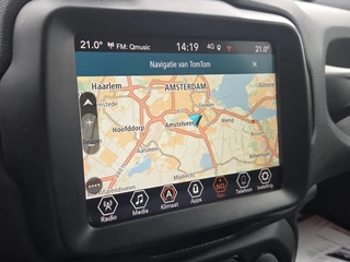 Jeep Renegade 4xe 240 Plug-in Hybrid Electric S | Apple-Android | Navigatie | Stoelverwarming / 7