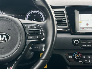 Kia Niro 1.6 GDi Hybrid DynamicLine | Camera | PDC | Carplay | Cruise Control | / 19