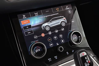 Land Rover Range Rover Evoque 1.5 P300e AWD SE Leder Memory Stuur-Stoelverwarming Camera / 39