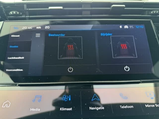 Peugeot 308 SW 180pk Plug-in Hybrid GT (Elektrisch Schuifdak - Elektrische Klep - Leder/Alcantara incl Stoelverwarming/ geheugen - 360gr Camera - Adaptieve Cruise Controle - Parkeersensoren V+A - LED - Keyless Entry) / 34