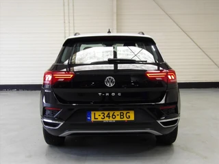 Volkswagen T-Roc 1.5 TSI 150pk T-Roc Style / 12