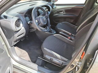 Toyota Aygo X Envy Automaat STOELVERWARMING PDC VOOR EN ACHTER AD-CRUISE TEL. DRAADLOOS LADEN / 11