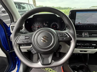 Suzuki Swift 1.2 Style Smart Hybrid / 12