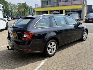 Škoda Octavia Combi 1.5 TSI Style 150pk DSG  | Trekhaak | Apple/Android | Adapt. Cruise | Stoelverwarming | PDC | ECC / 9