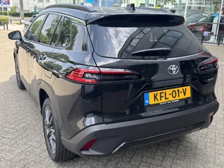 Toyota Corolla Cross Hybrid 140 DYNAMIC STOEL/STUURVERW 18'' LM-VELGEN PARK-SENSOREN CLIMA AD-CRUISE CAMERA APPLE/ANDROID KEYLESS / 6