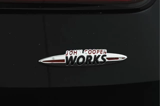 MINI Clubman 2.0 JCW ALL4 Chili  | S/K-Panodak | Adapt. Cruise | Stoelverw. | PDC | Camera | NAV + App.Connect | ECC | Harman Kardon | LM 19" | / 58