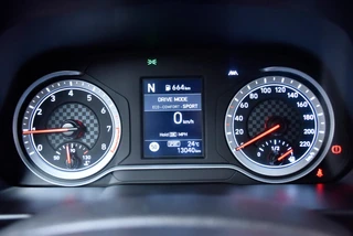 Hyundai Bayon 1.0 T-GDI 48V 100PK i-Motion I Airco I Cruise controle / 18