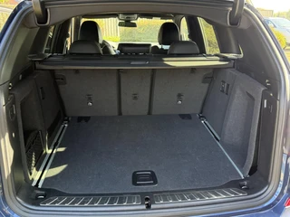 BMW X3 xDrive20i High Executive M Sport| Dealer onderhouden| HUD| Top staat| Trekhaak / 22