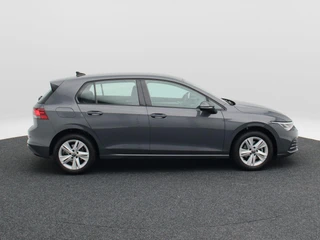 Volkswagen Golf 1.0 eTSi 110 Pk Life | Adaptive Cruise | Camera | Navigatie | Climatronic | 16 Inch | 112.282 Km !! / 8