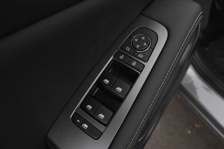 BYD ATTO 2 1.5 DM-i Active  Plug in! Voorraad, Nieuw / 16