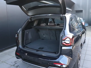 BMW iX3 High Executive Edition 80 kWh | M SPORT | LEDER | MEMORY | PANO-DAK | H&K | 360° CAMERA | TREKHAAK | ADAPT. CRUISE | STOEL/STUURVERW. | SOH 96.3% | / 16