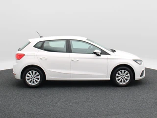 SEAT Ibiza 1.0 EcoTSi Style | Cruise Control | Airco | Parkeersensoren | CarPlay | 15 Inch | 29.984 Km !! / 9
