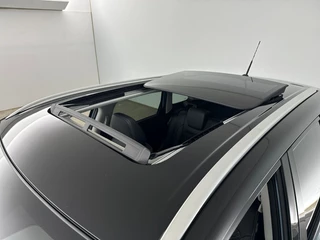 Suzuki Vitara 1.4 Style Smart Hybrid Automaat Panoramadak | €2.000,- + €750,- voorraadkorting! / 31