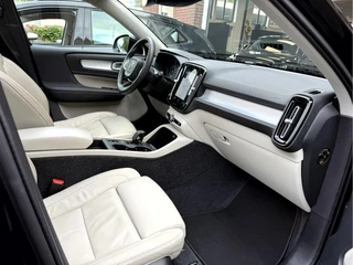Volvo XC40 1.5 T4 Recharge Inscription  Panoramadak, Leer, 18''Lmv / 19