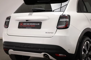 Fiat 600 1.2 Hybrid La Prima | MASSAGE | NAVIGATIE | DAB | APPLE | CAMERA / 26