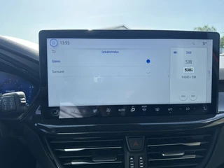 Ford Focus 1.0 EcoBoost Hybrid ST Line X  | Adapt. Cruise | Apple/Android | Stuur- en stoelverwarming | Keyless | PDC v+a incl. camera / 55
