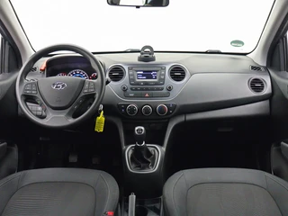 Hyundai i10 1.0i Comfort Bluetooth | All-seasons | Cruise control / 17