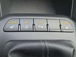 Kia Rio 1.0 T-GDi GT-Line | Keyless entry | Privacy glass | Full map navigatie | Parkeersensoren | Stoel + Stuurverwarming / 22