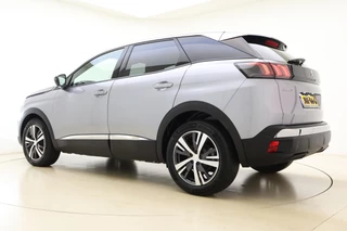 Peugeot 3008 1.2 Hybrid 136 Allure | DEMO | Elektr. achterklep | Navigatie | Achteruitrijcamera | Climate Control | Half lederen bekleding | Keyless Entry / 13