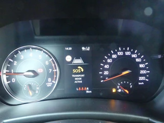 Suzuki Swift 1.2 Style Smart Hybrid / 18