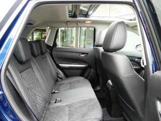 Suzuki Vitara 1.4 Boosterjet Style Smart Hybrid PANORAMADAK, 6 jaar fabrieksgarantie! Nieuw uit voorraad leverbaar! / 25