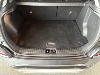 Hyundai Kona 1.6 GDi HEV Fashion Automaat  KRELLAUDIO/CAMERA/DODEHOEK/KEYLESS/NAVI/HUD/ADAPT.CRUISE / 25
