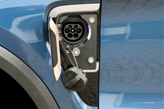 Lynk & Co 01 1.5 261PK PHEV Panorama 360 Camera Apple Carplay Android Auto / 10