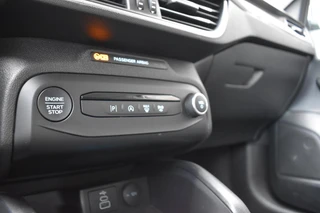 Ford Focus Wagon 1.0 EcoBoost Hybrid Titanium / 29