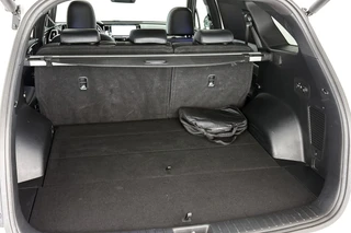 Kia Sorento 1.6 T-GDI Plug-in Hybrid 4WD ExecutiveLine 5p. Panoramadak Trekhaak Stoelventilatie / 12
