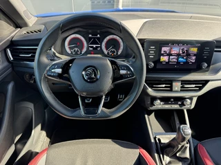 Skoda Kamiq 1.0 TSI Monte Carlo * Panoramadak * Stoelverwarming * Carplay * Full Led * / 24