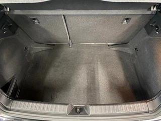 Audi A1 Sportback 25 TFSI Advanced edition/ 70KW/ Nederlandse auto/ Eerste eigenaar/ Achteruitrijcamera/ Parkeersensoren / 37