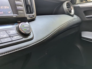 Toyota RAV4 2.5 Hybrid AWD Dynamic Camera|Elektr.Achterklep|Stoelverwarming|Trekhaak|Lane-Assist|1650KG Trekvermogen / 23