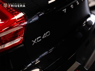 Volvo XC40 1.5 T5 Recharge Inscription 262PK l SoH 95% l CAM 360° l Vol Leder l PANO l Harm. Kardan l 1ste eig. Dealer Onderh. / 13