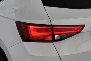 SEAT Ateca 1.5 TSI Style Business Intense Stoelverwarming LED Elektrische Achterklep Camera / 19