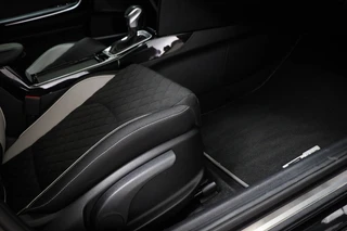 Kia ProCeed 1.5 T-GDI GT-Line | CAMERA | CLIMATE CONTROL / 10