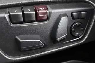 BMW X2 xDrive25e M Sport Panoramadak Head-Up Harman Kardon Elektrische Stoelen / 20