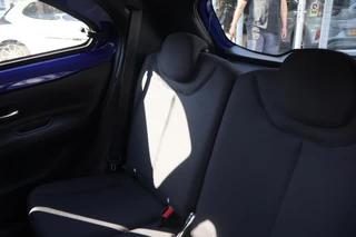 Toyota Aygo X PLAY AIRCO CAMERA AD-CRUISE APPLE/ANDROID NL-AUTO / 25